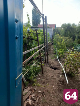 Саратовец демонтировал забор на чужой земле после третьего штрафа